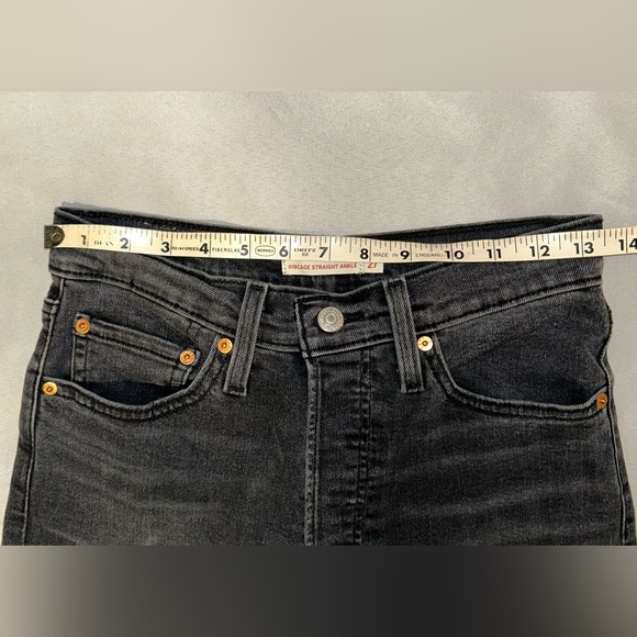 Levi's Ribcage Straight Ankle Women's Jeans | Size 27 | Black Rinse - Picture 8 of 14